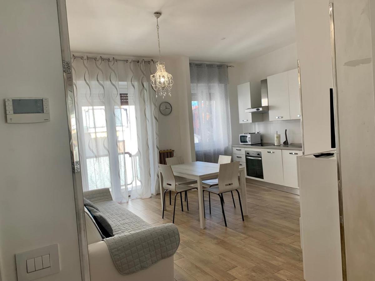 Maison Sophie Arona Zewnętrze zdjęcie