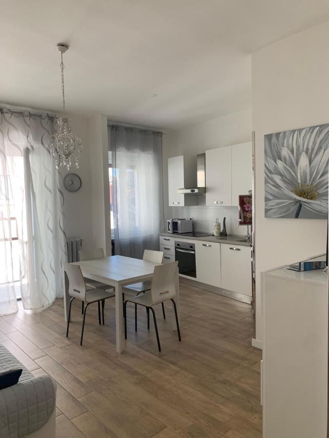 Maison Sophie Arona Zewnętrze zdjęcie